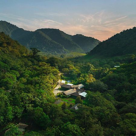 El Silencio Lodge & Spa Costa Rica Toro Amarillo エクステリア 写真